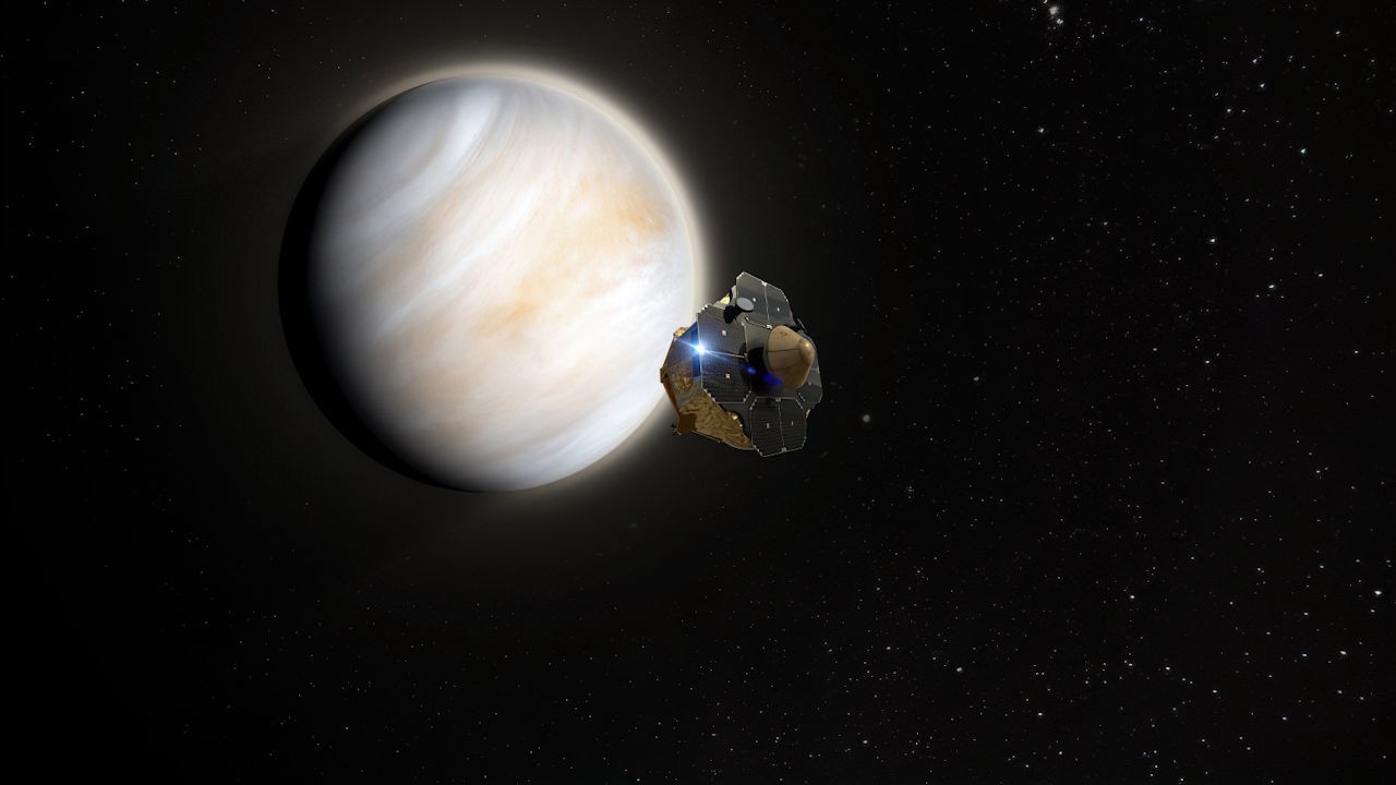 Первая коммерческая межпланетная миссия